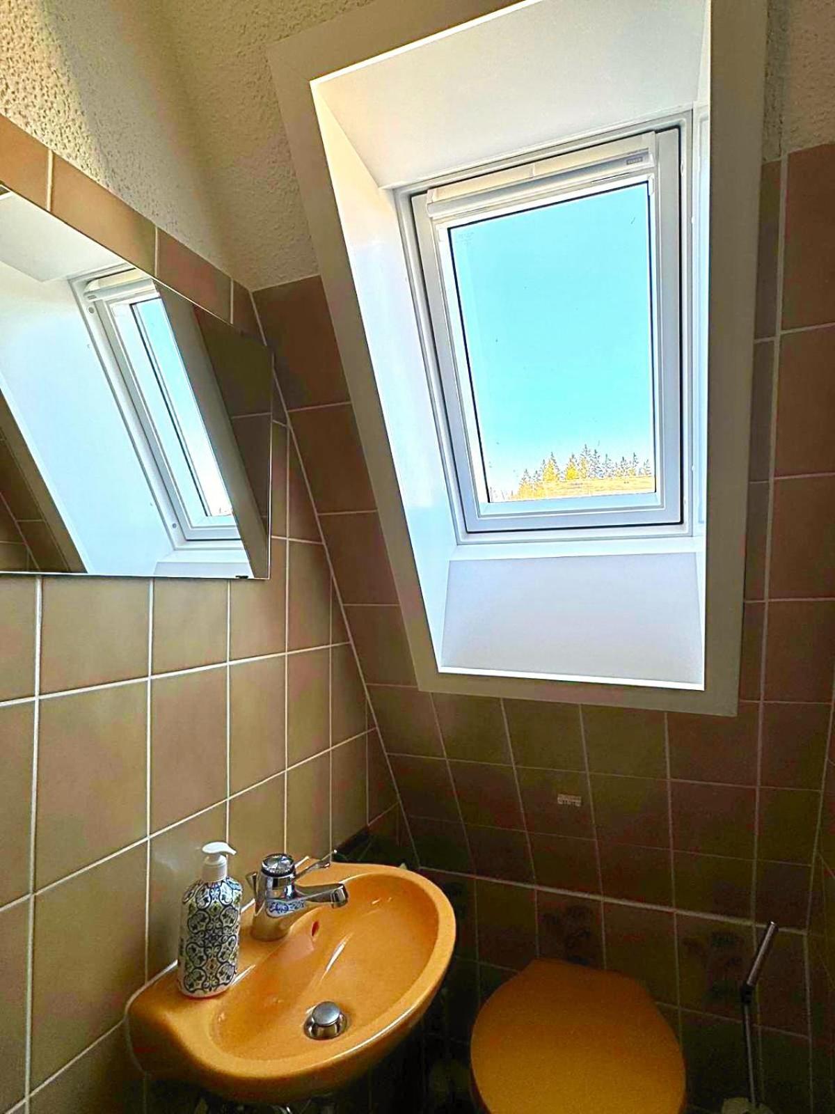 Ferienhaus-Schoenwald Im Herzen Des Schwarzwaldes 2-Zimmer-Maisonette-Wohnung Mit Balkon App 12 Luaran gambar