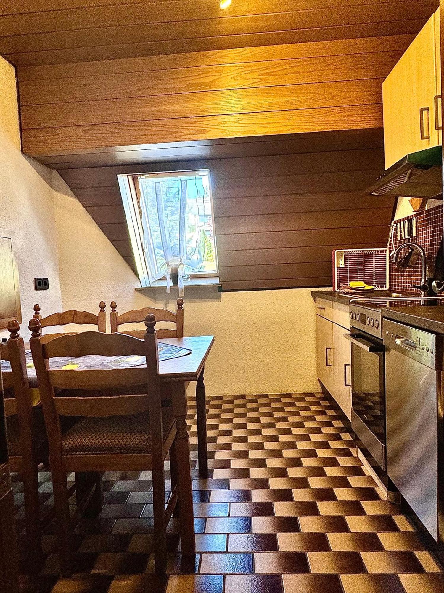 Ferienhaus-Schoenwald Im Herzen Des Schwarzwaldes 2-Zimmer-Maisonette-Wohnung Mit Balkon App 12 Luaran gambar